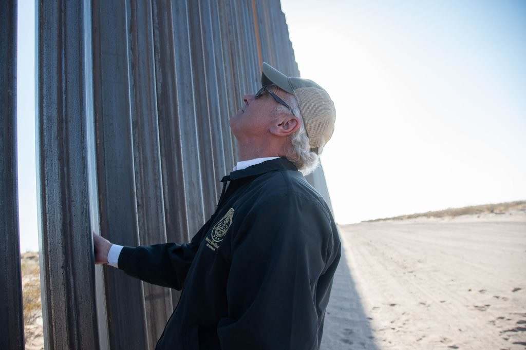 Henry McMaster Dispatches National Guard Troops To Southern Border - Vimarsana News