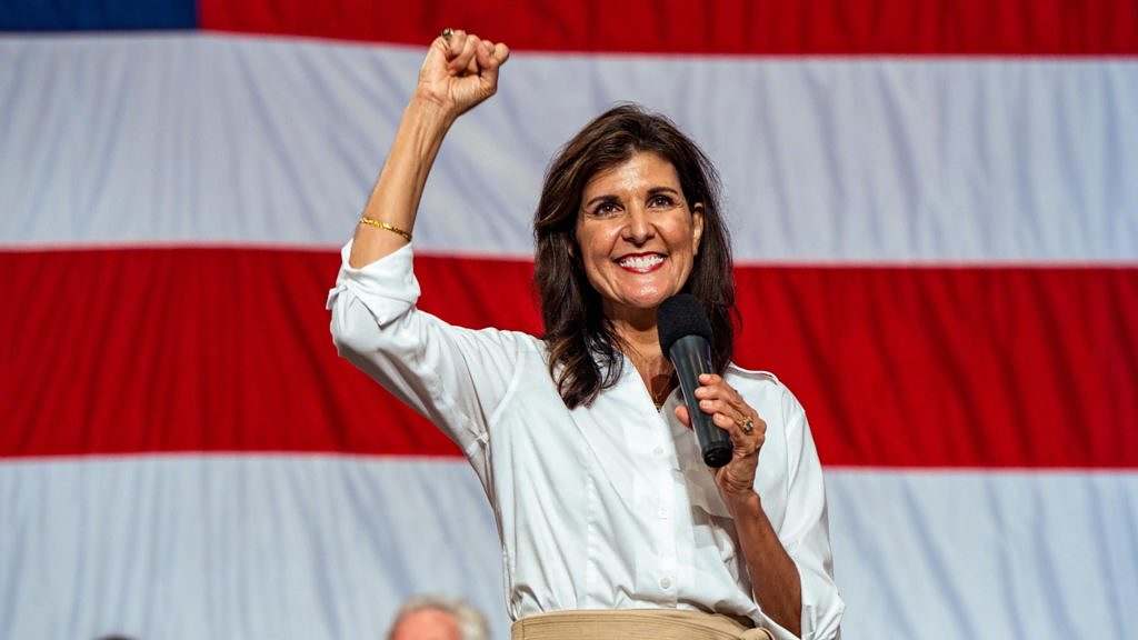 Nikki Haley On The Move In Iowa - Vimarsana News