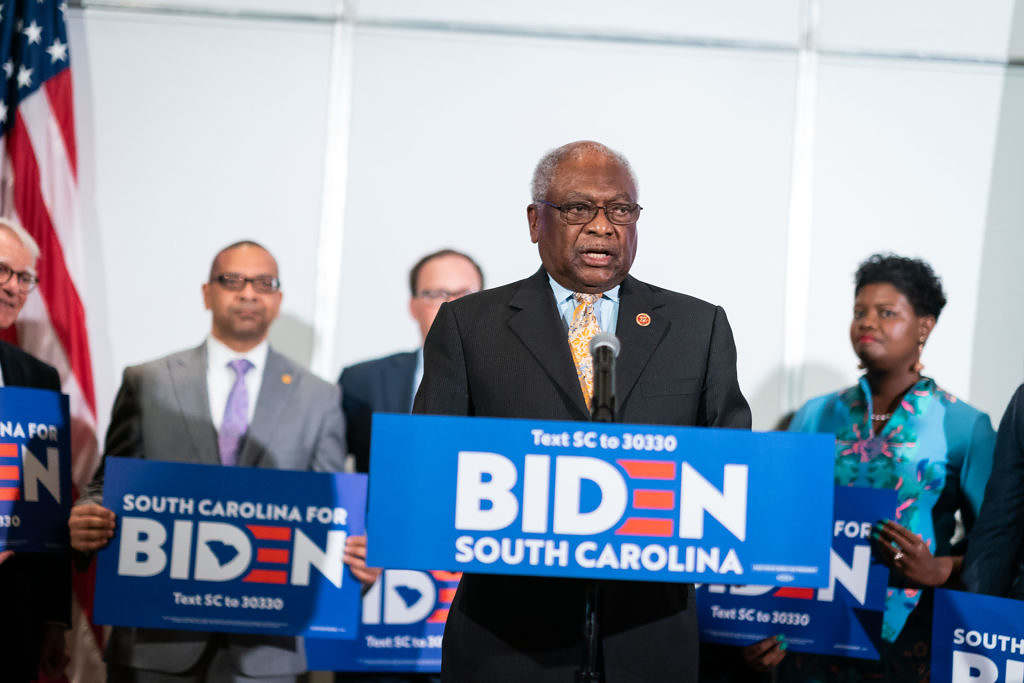 'Racist' Redistricting? The Left's Misplaced Rage - Vimarsana News