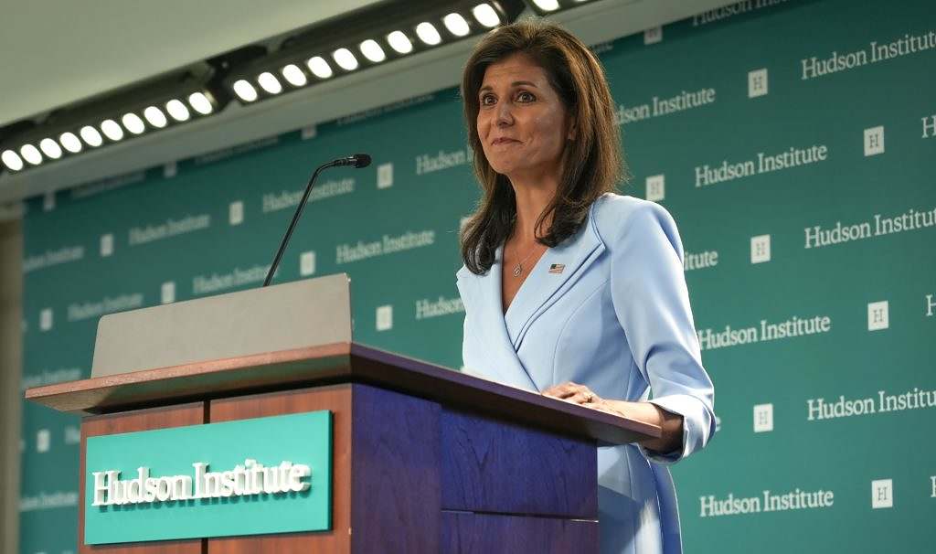 Nikki Haley Says She'll Vote For Donald Trump - Vimarsana News
