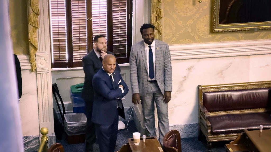 State Rep Rj May Embattled South Carolina Representative RJ May III Returns To State ...