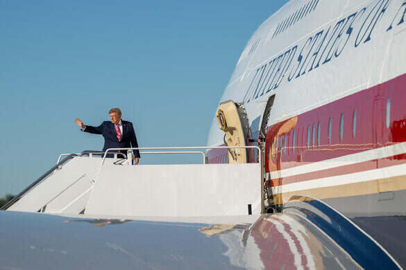 President Donald J. Trump disembarks Marine One at Joint Base Andrews, Maryland, Monday, October 19, 2026, and boards Air Force One en route McConnell Air Force Base in Wichita, Kansas. (Official White House Photo by Molly Riley)